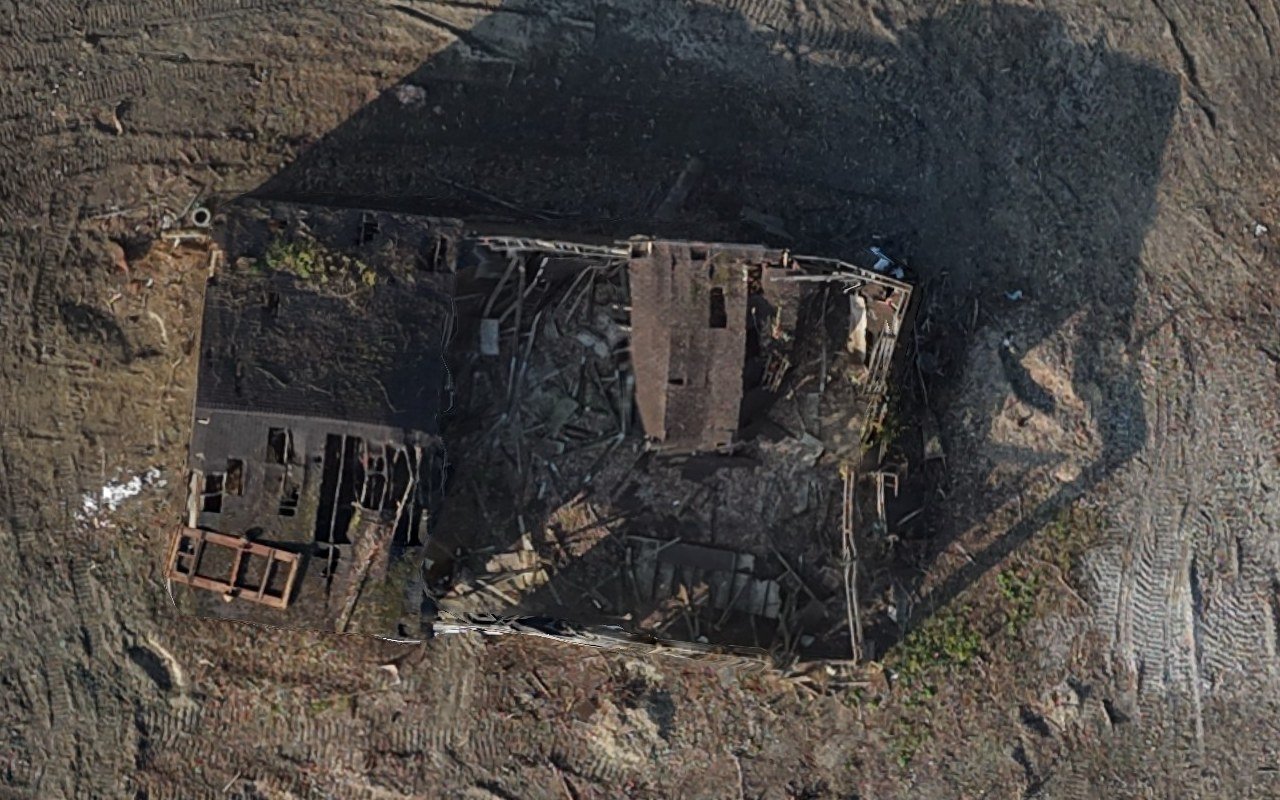 Close-up from the same map showing debris from a demolished building